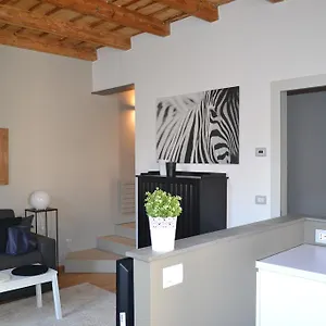 Porta 22 Charme&relax Apartament